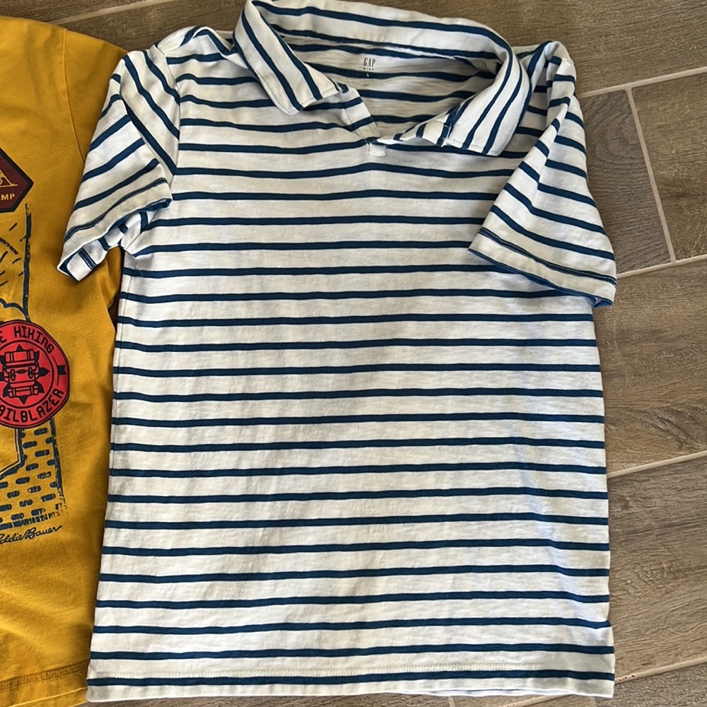 Adorable shirt bundle - Picture 4 of 7